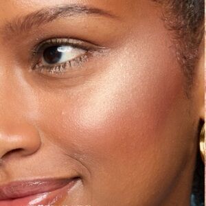 NYX Professional Makeup ButterMelt Highlighter In Glaze It Butta Gold